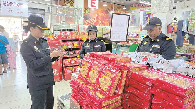 Checks on pricing, fuel compliance in Labuan