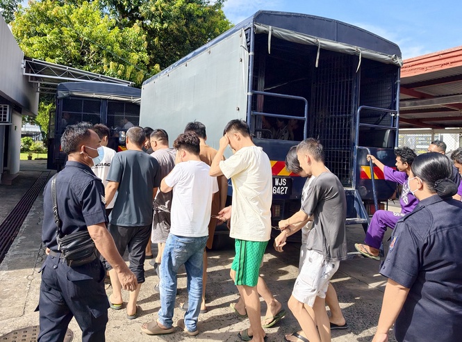Online scam: Remand of 74 suspects extended