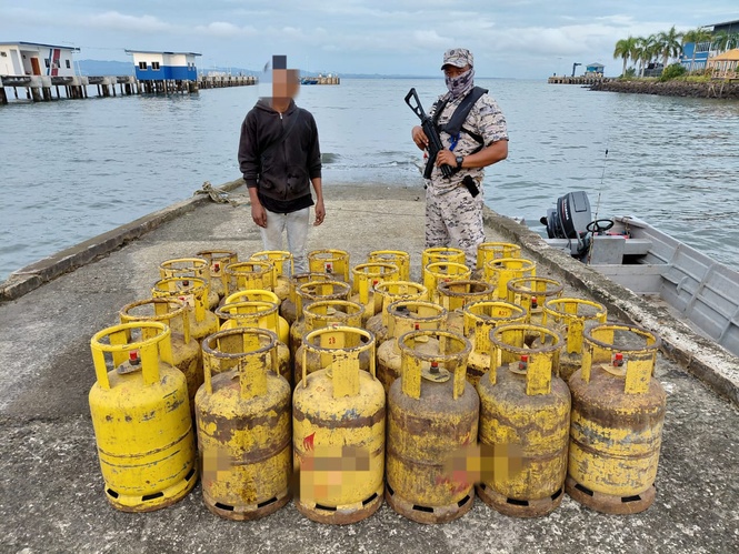 MMEA foils attempt to smuggle LPG cylinders in Tawau waters