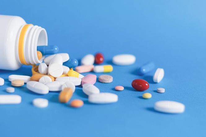Shop manager admits selling controlled medicine without prescription, fined RM3,000