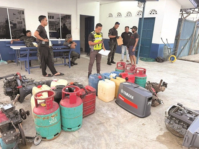 Dua ditahan, lebih 200 liter petrol dirampas di Semporna