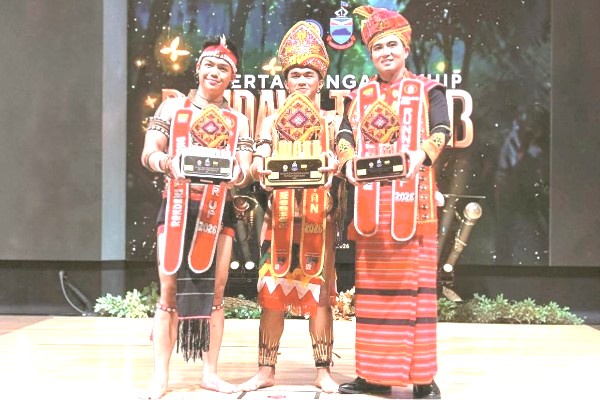 Dyeneley Daud wakil Nabawan juara Randawi Tavantang Kaamatan