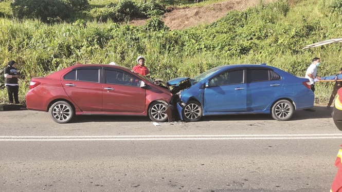 7 cedera nahas tiga kereta di Beluran
