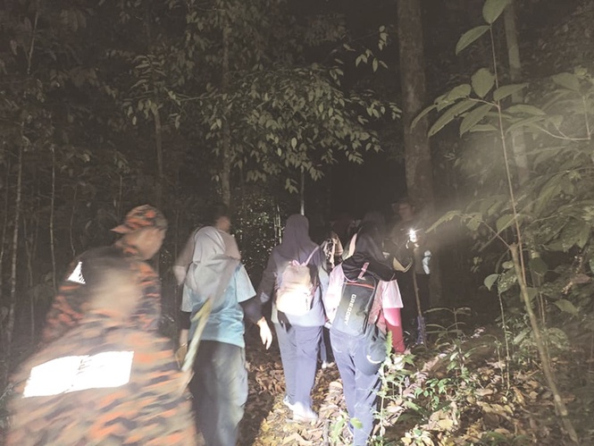 Hikers safe after nightfall ordeal in Sandakan
