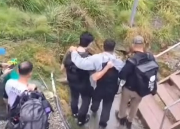 Tengku Hassanal accompanies injured member for treatment