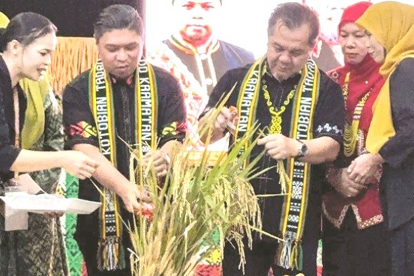 Perkasa industri perikanan, rumpai laut Semporna