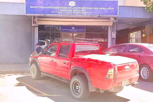 1,000 liter diesel dirampas, tiga ditahan di Beaufort