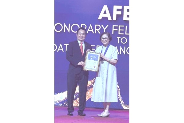 Liew terima anugerah kejuruteraan Afeo