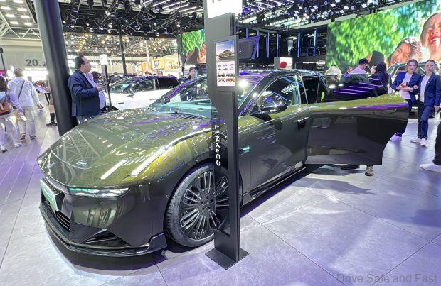 Image from: Geely “Gold Brick” Battery Has Insane Charging Speeds
