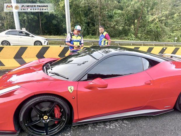 Image from: JPJ & POLICE & AADK LOCK DOWN CAR RACERS IN GENTING HIGHLANDS