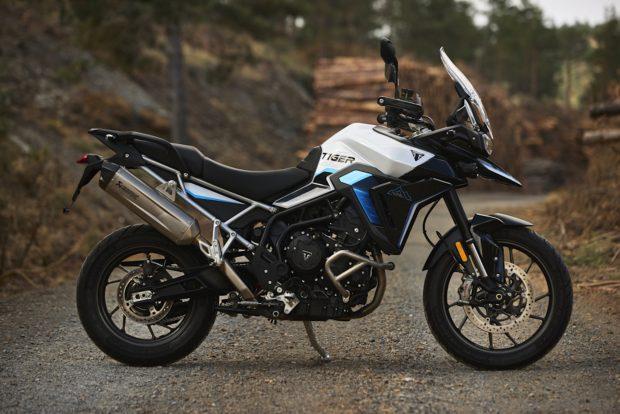 triumph 900 alpine edition