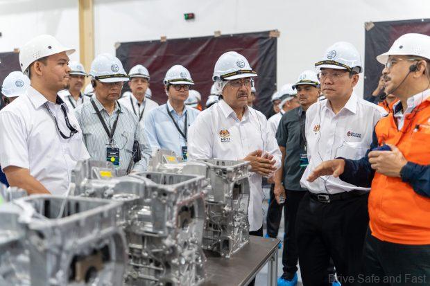 proton miti