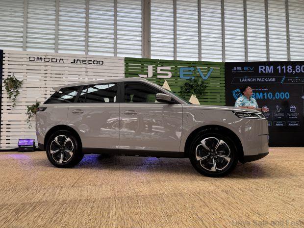 Image from: JAECOO J5 EV Officially Debuts in Malaysia: Locally Assembled Electric SUV Arrives at RM118,800