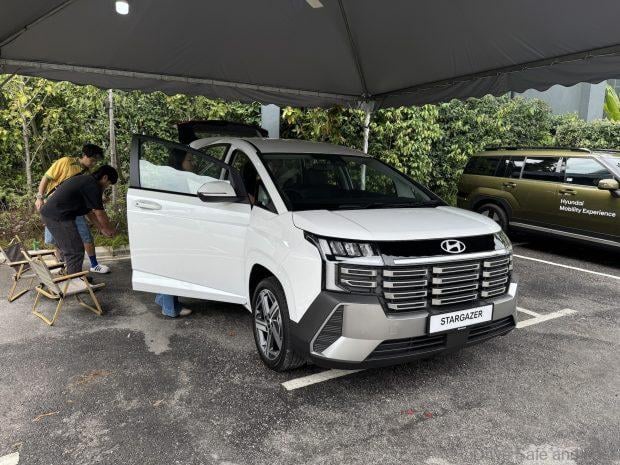 hyundai stargazer prime launch