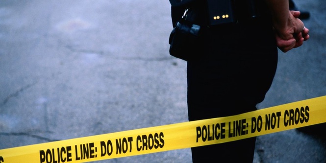 Texas shooting leaves one dead and 10 injured with suspect barricaded in building