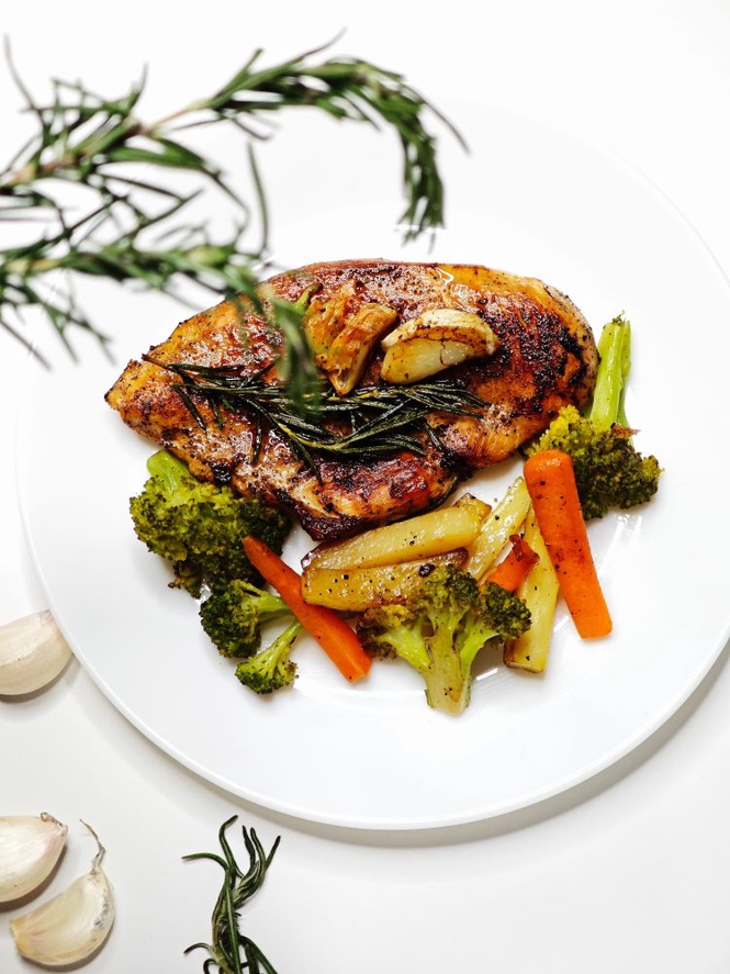 Frozen vs. Fresh: We Built the Same Dinner Both Ways to See Which Cost Less