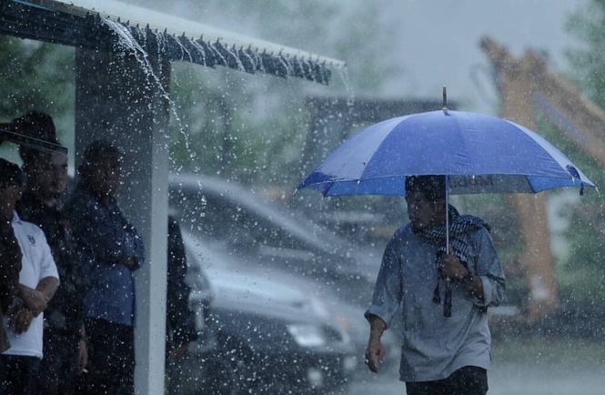 Image from: Ribut petir, hujan lebat di 8 negeri hingga 5 petang
