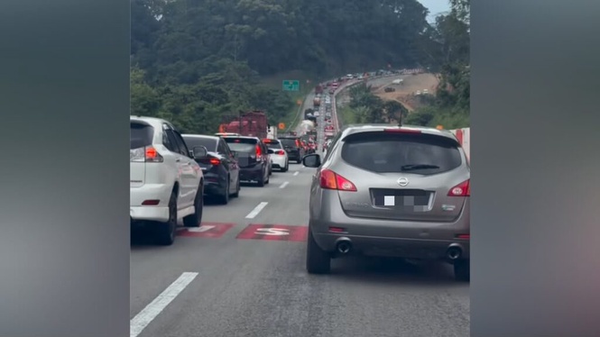 Image from: Sesak teruk di Karak, trafik ‘tersangkut’ dari Genting Sempah