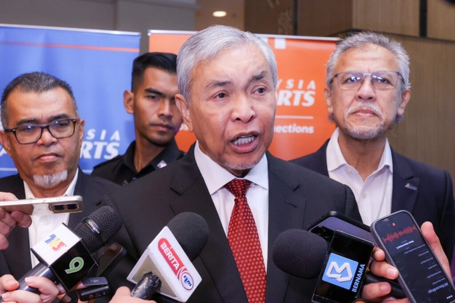 Image from: F1 Bahrain di Sepang pacu pelancongan, ekonomi negara – Ahmad Zahid