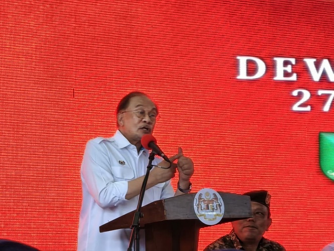 Image from: Felda rugi hampir RM10 bilion akibat salah urus – Anwar