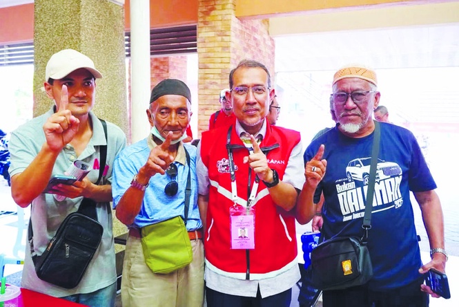 Image from: Rakyat selesa dengan calon PH, selalu turun padang