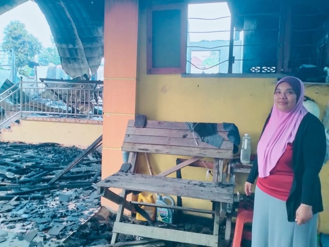 Image from: Umpil besi tingkap, selamatkan adik lumpuh daripada rentung