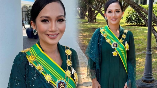 Image from: Dikurniakan darjah SSAP, Sheila Majid kini bergelar Datuk Seri
