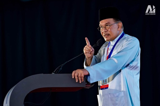 Image from: Sakau Tabung Haji, Felda…tiada siapa akan dilindungi – Anwar