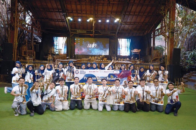 Image from: Siswa UPM-UPI kongsi ilmu dalami sastera, warisan budaya Nusantara