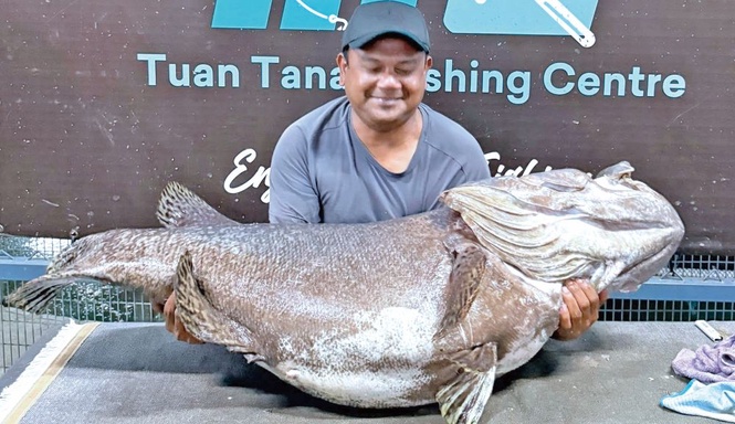 Image from: Lepas gian di Tuan Tanah Fishing Centre