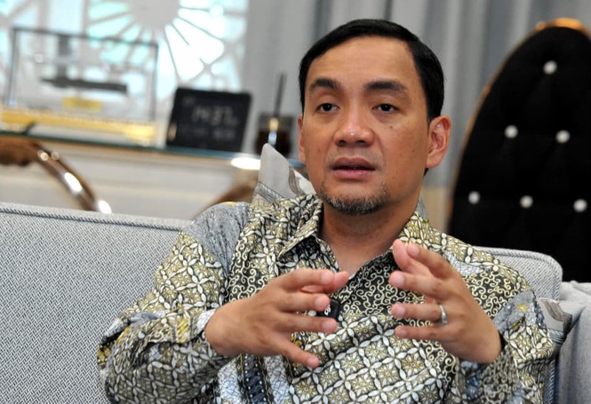 Image from: Bukan wayang, kami tuntut janji KKM – Onn Hafiz