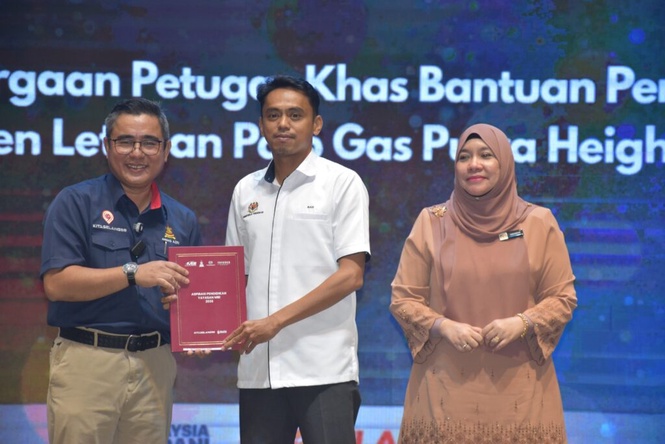 Image from: Bukan buli, hanya pergaduhan biasa