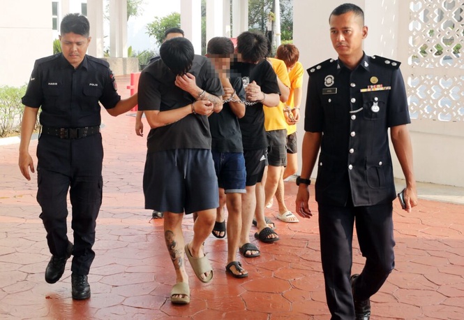 Image from: Dua lelaki cedera dibelasah, lima suspek direman