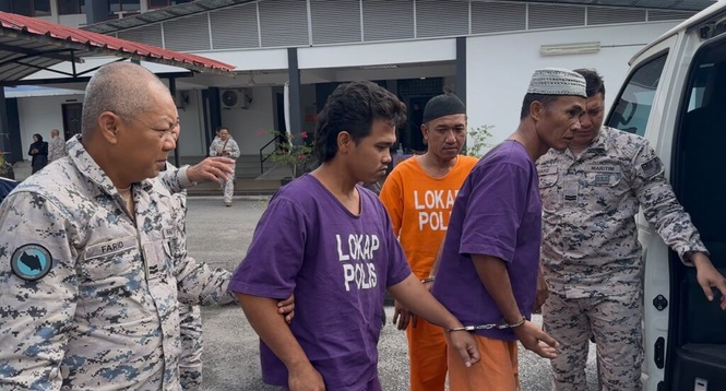 Image from: Tiga warga Indonesia ‘kantoi’ seludup 3 tan timah