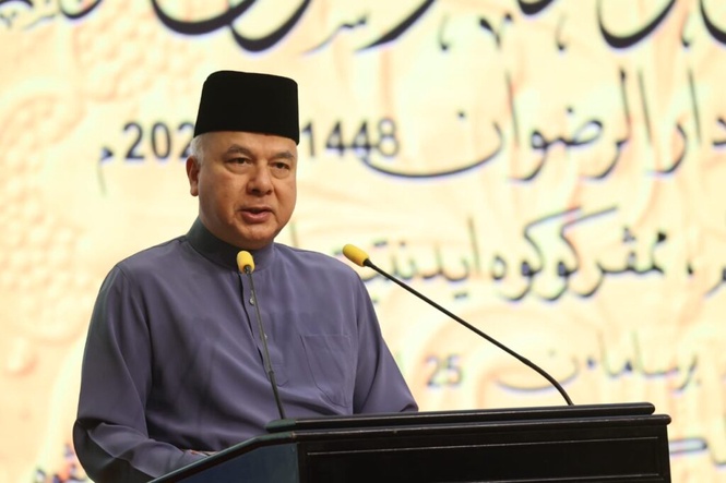 Image from: Kurangkan sengketa politik, perkasa usaha gemilang ummah – Sultan Nazrin