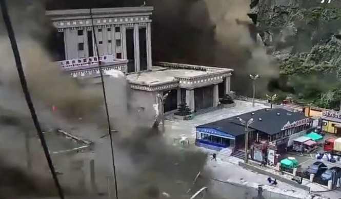 Image from: Banjir Nepal: Wisma Putra sahkan 55 rakyat Malaysia gagal dihubungi