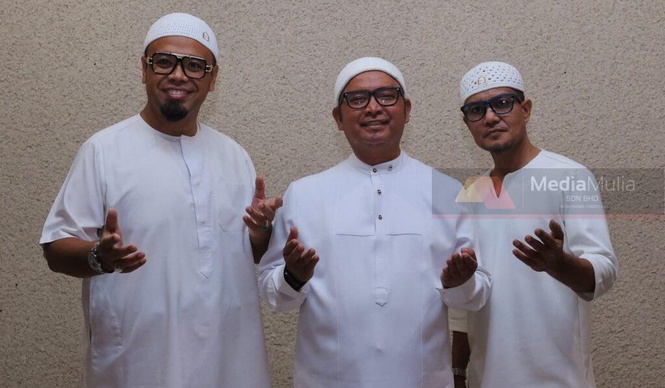 Image from: Bertembung dengan AJL40, Konsert The Rayhan ditunda 31 Oktober