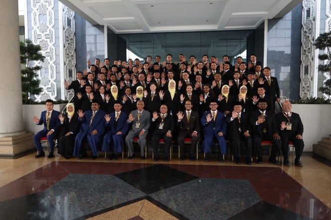 Image from: Anak Perak perlu sedia rebut 10,704 peluang pekerjaan