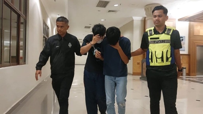 Image from: Jual sijil cuti sakit palsu: Dua lelaki dipenjara 14 hari, denda RM8,000