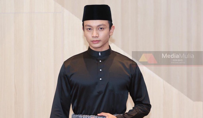 Image from: ‘Demi Abbas, urat sampai ke telinga berdenyut-denyut’