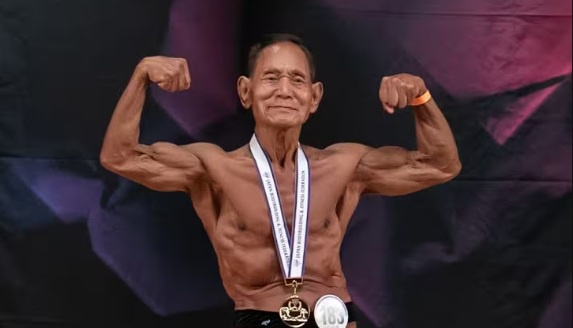 Image from: Usia bukan penghalang, ‘atuk’ 90 tahun juara bina badan