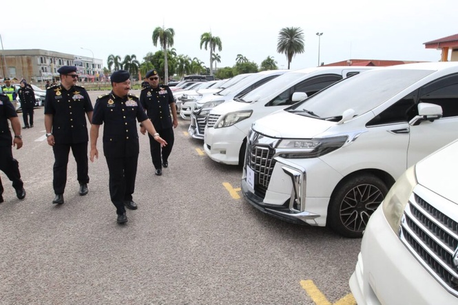 Image from: Bergaya kereta mewah, 12 tahun tak bayar cukai jalan dan insurans
