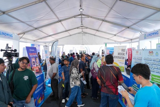 Image from: Diskaun FCLB sehingga 80% di Festival Mega iLINDUNGu