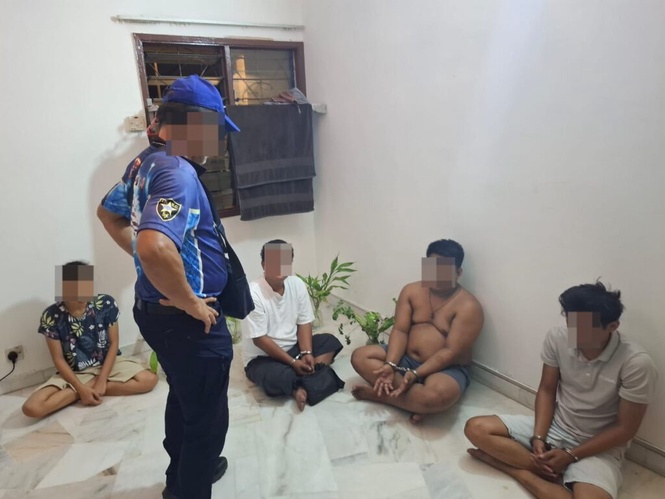Image from: Pekerja pembersihan dibayar gaji bawah RM1,500