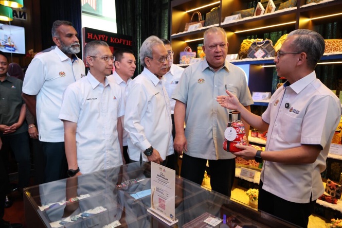 Image from: Platform e-dagang disalah guna jual dadah, MCMC diminta bertindak tegas