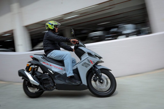 Image from: Motosikal China banjiri pasaran tempatan