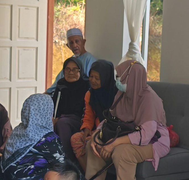 Image from: “Saya lari minta tolong, tak sangka suami masih di dalam” – Norjah