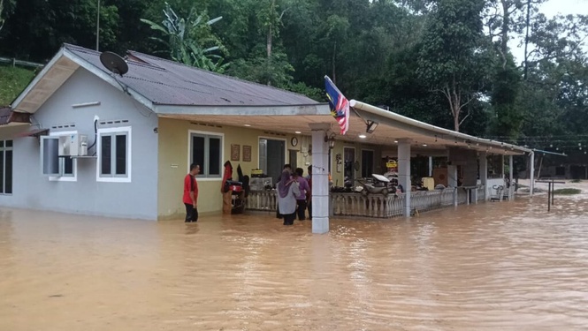 Image from: Janda Baik banjir, 10 minit air penuh rumah