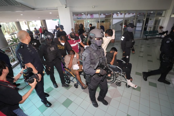 Image from: Dua beradik anggota kongsi gelap antara lapan didakwa bunuh lelaki