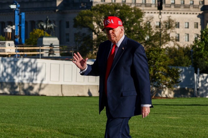Image from: Trump kaitkan Islam dan imigran punca protes pelajar di Perancis